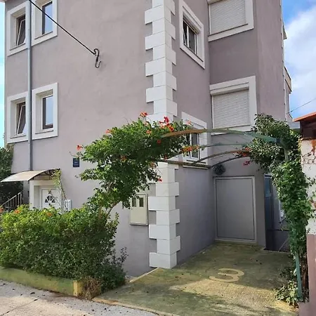 Apartment Mery
