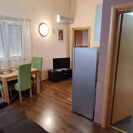 Mery Apartment Supetar