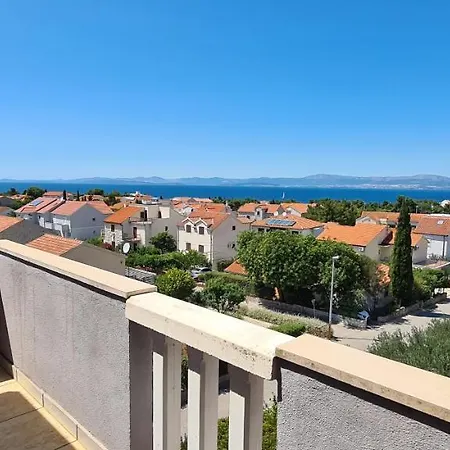 Mery Apartment Supetar