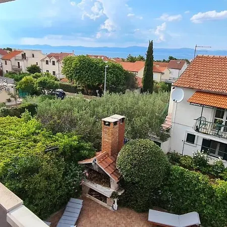Mery Apartment Supetar