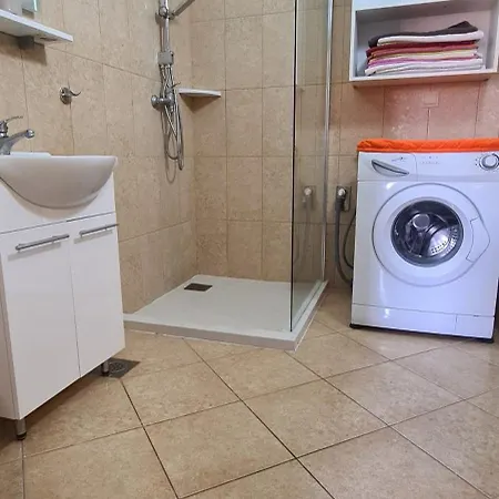 Mery Apartment Supetar