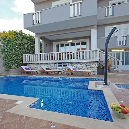 Apartman Mery *