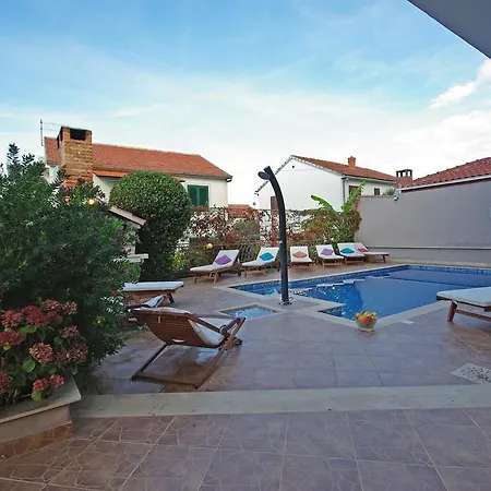 Mery Apartman