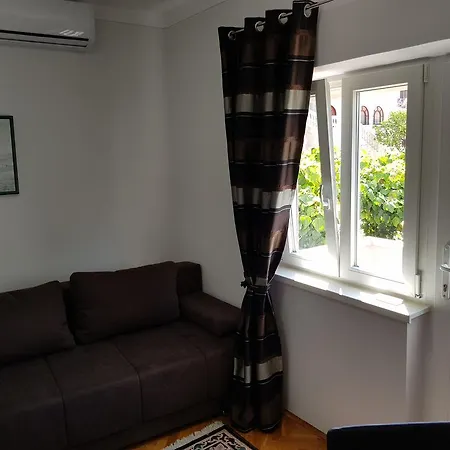 Mery Apartman *