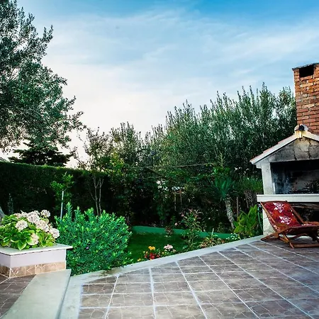 Apartment Mery Supetar